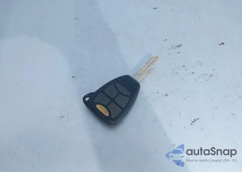 2006 Chrysler Town & Country Touring из США, поврежденный, VIN 2A4GP54L56R772868